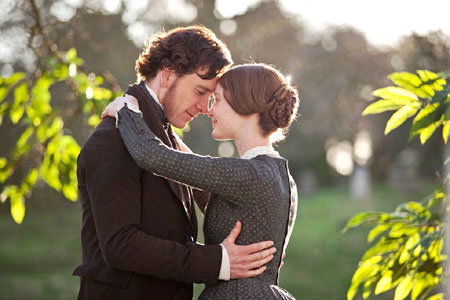 Michael Fassbender ja Mia Wasikowska
